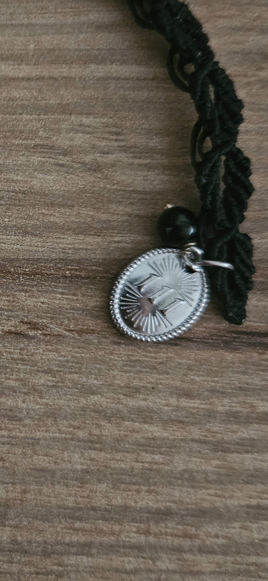 Pendule en pierre naturelle – Guidance & Protection 𓁺